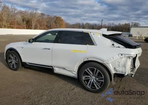 2024 Cadillac Lyriq Luxury from USA, damaged, VIN 1GYKPRRK2RZ105106